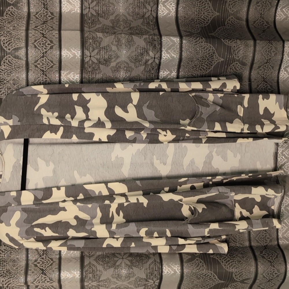 Camo cardigan